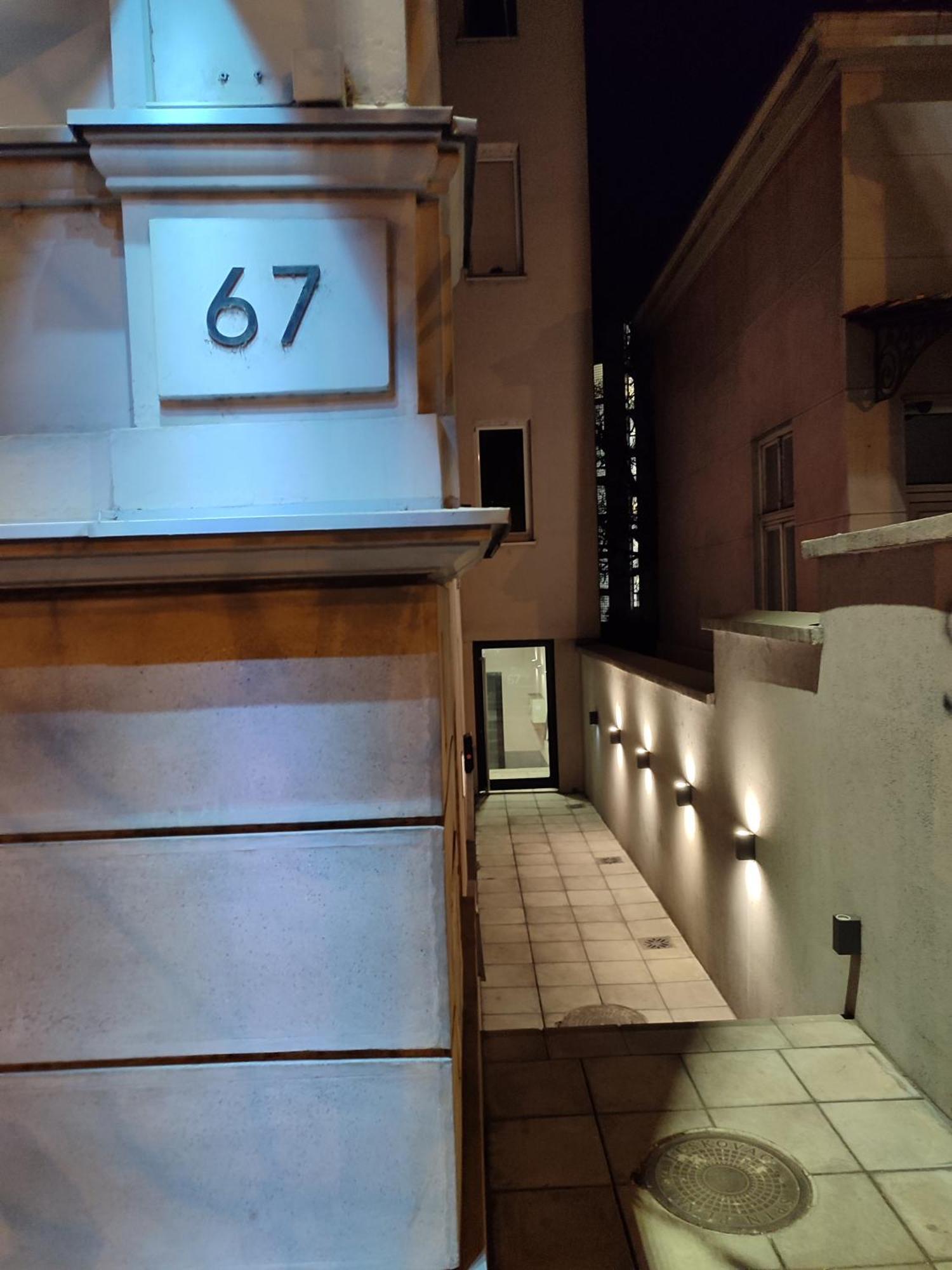 Studio Apartman Free Parking Rubikon Belgrado Exterior foto